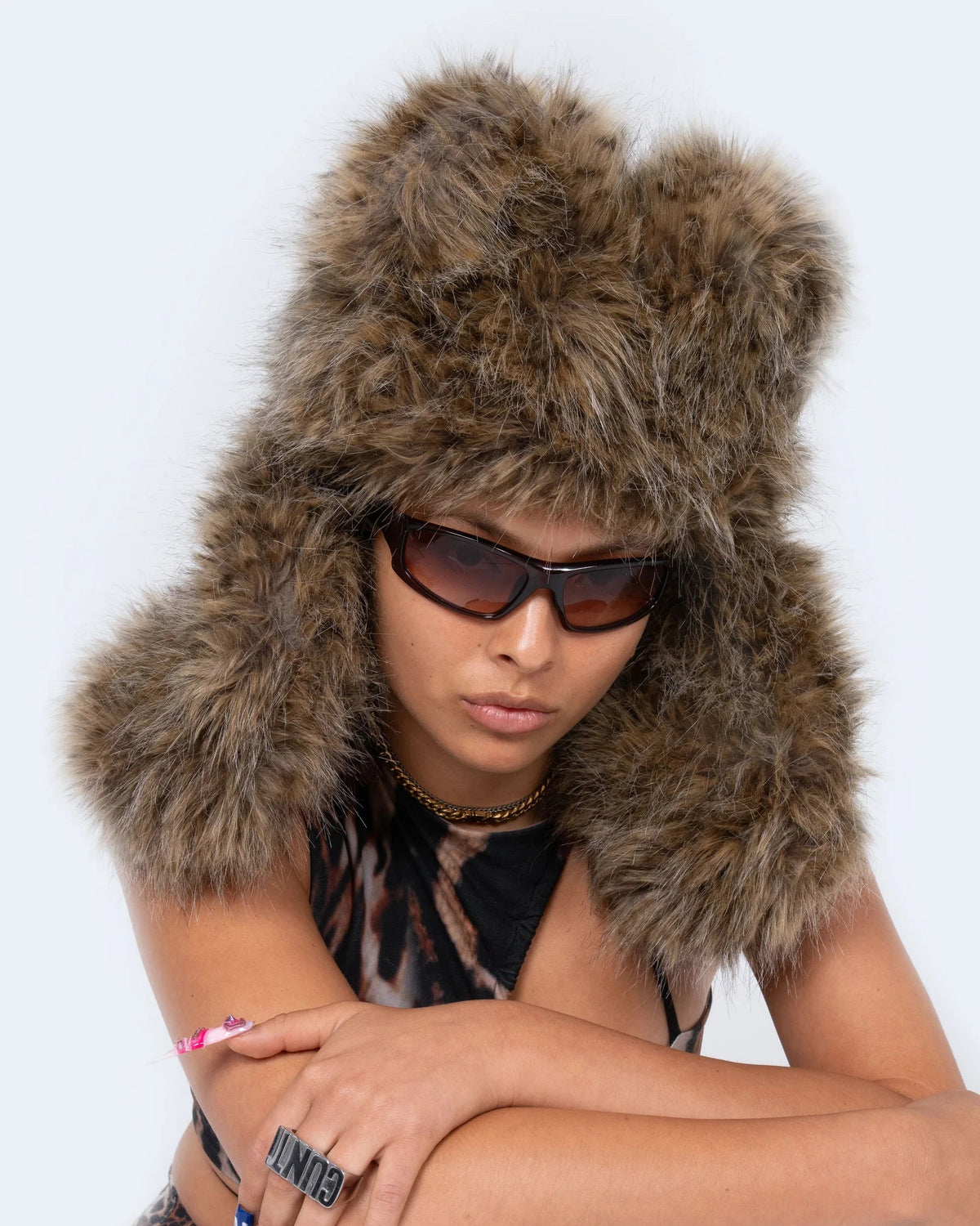 BROWN FLUFFY HAT
