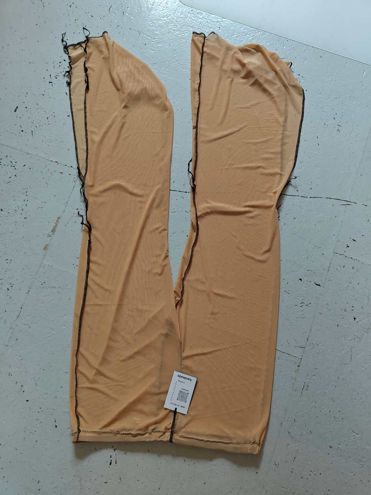 Distracted Bootcut pants (nude, black stitch)
