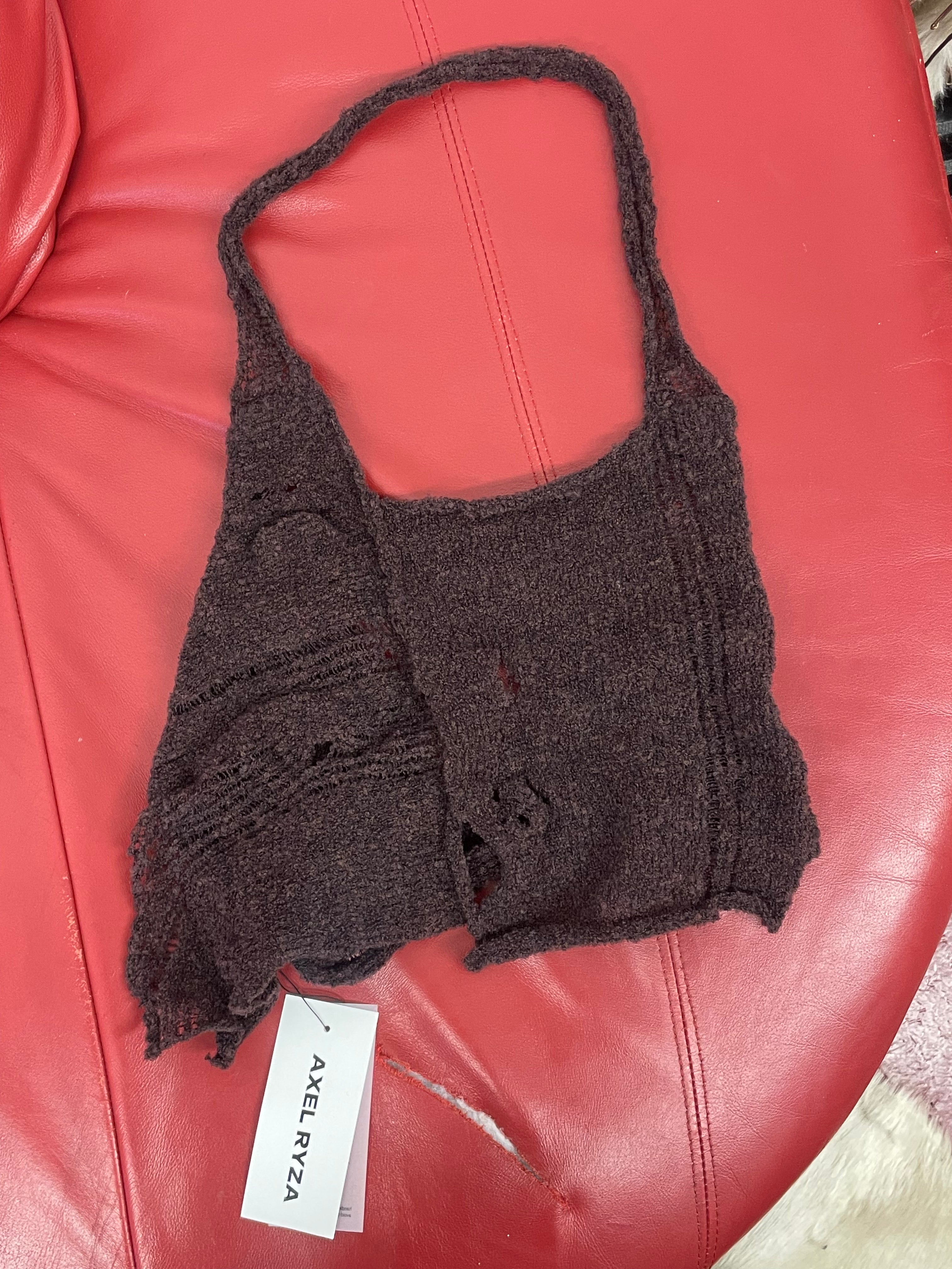Halter top