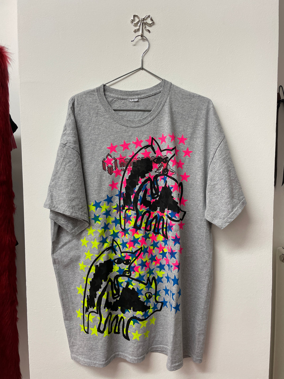 BIG TEE